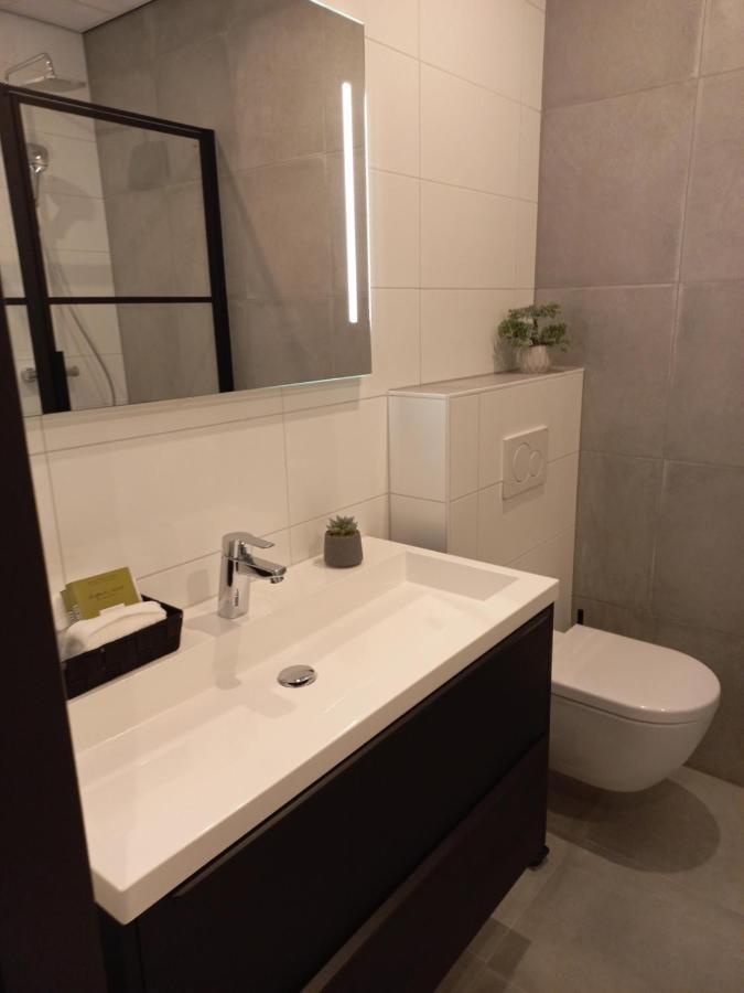 Boutique Hotel De Oude Veste 헬레보에스루이스 외부 사진